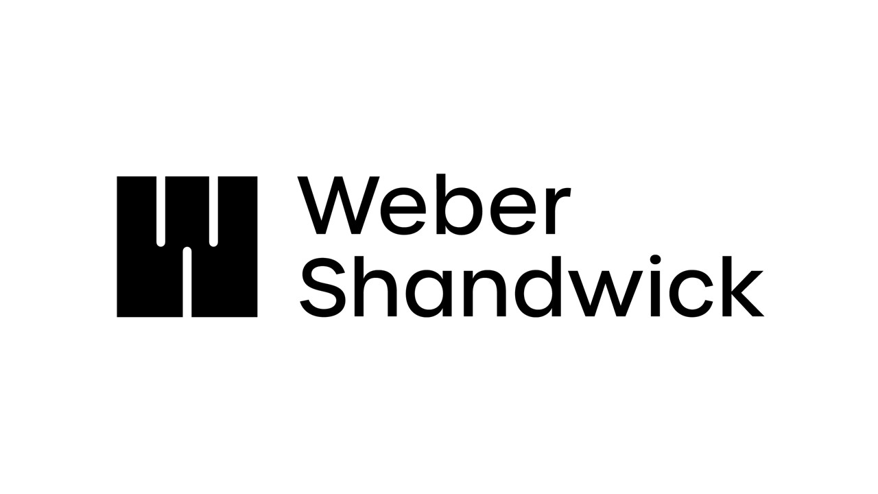 Kirstin Karotki leitet das Public Affairs Team bei Weber Shandwick Deutschland